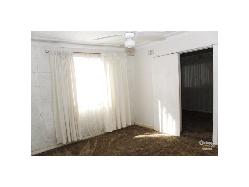 62 Dilkera Avenue, Valentine NSW 2280