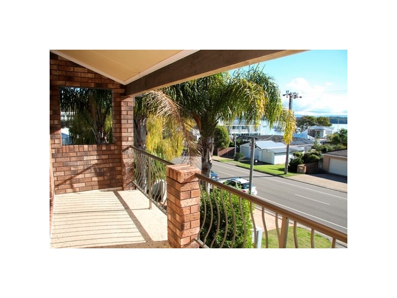 62 Dilkera Avenue, Valentine NSW 2280