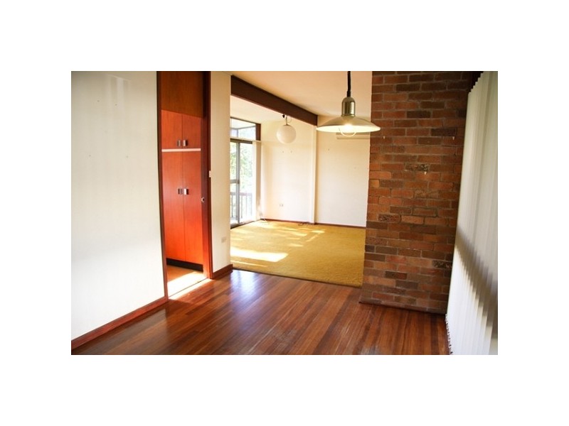 11 Albert Street, Valentine NSW 2280