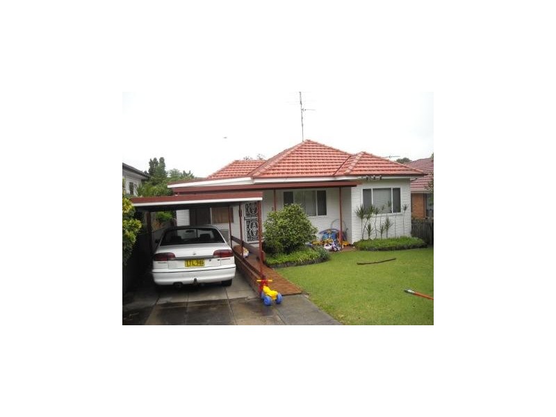 2 Pryors Lane, Warners Bay NSW 2282