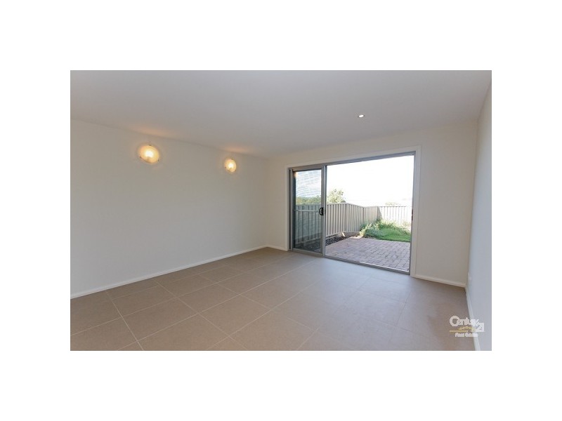2/58 Thompson Road, Speers Point NSW 2284