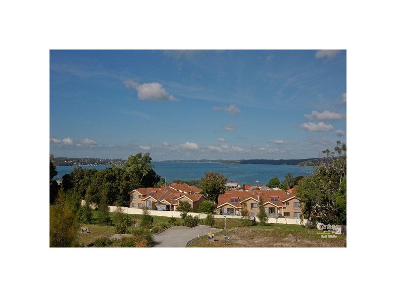 2/58 Thompson Road, Speers Point NSW 2284
