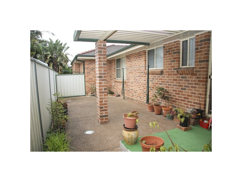 1/9 Marks Point Road, Marks Point NSW 2280