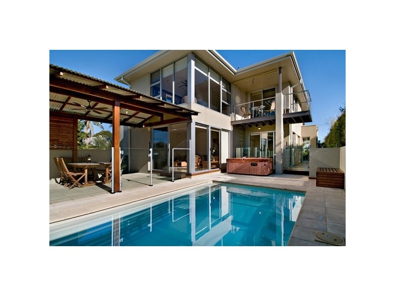 22 Swan Street, Marks Point NSW 2280