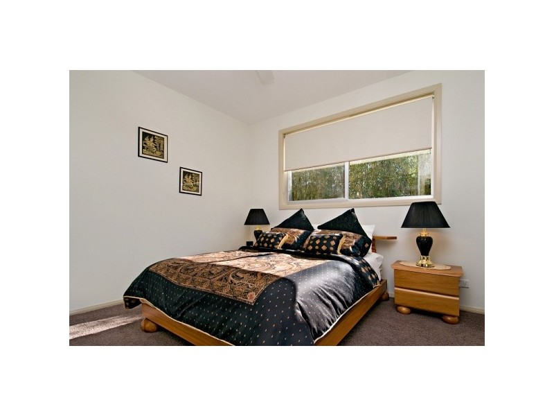 22 Swan Street, Marks Point NSW 2280