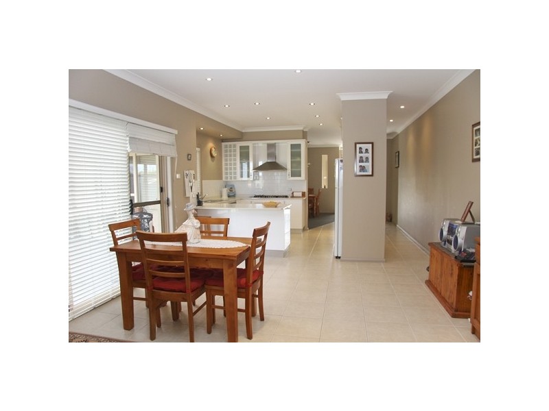 36 Master Street, Belmont North NSW 2280