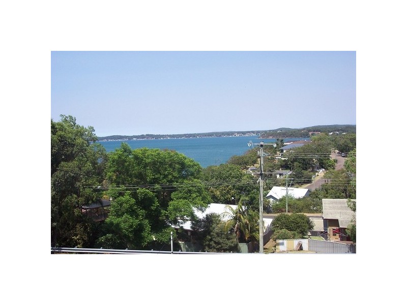 19 Pannamena Crescent, Eleebana NSW 2282
