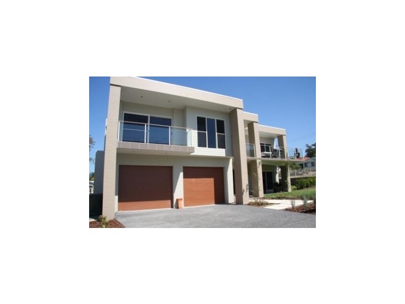 30 Ruswell Avenue, Warners Bay NSW 2282