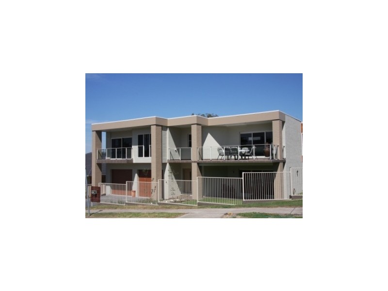 30 Ruswell Avenue, Warners Bay NSW 2282