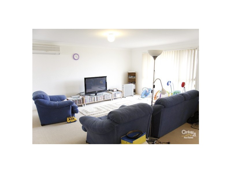 1/3 Roma Road, Valentine NSW 2280
