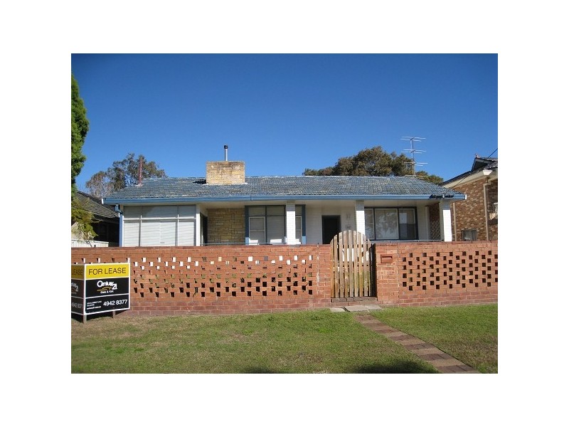 82 Andrew Road, Valentine NSW 2280