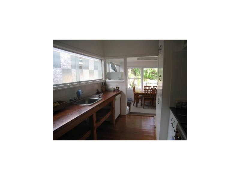 82 Andrew Road, Valentine NSW 2280