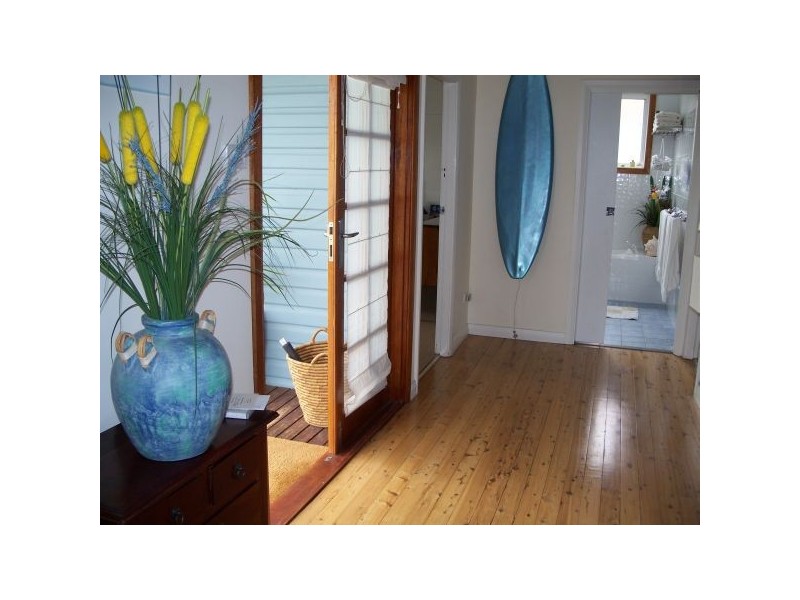 14 Hitchcock Avenue, Belmont NSW 2280