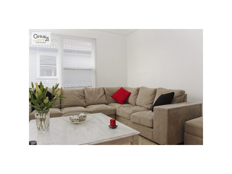 8 Pine Avenue, Cardiff South NSW 2285