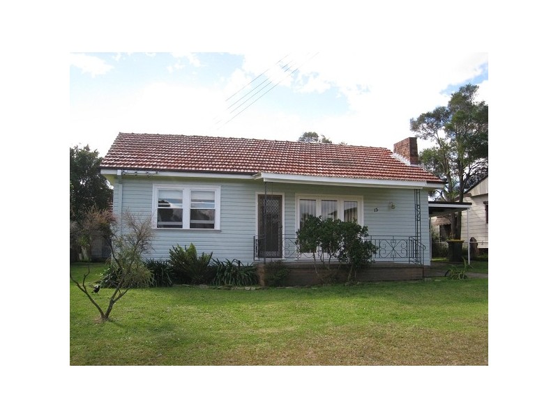 13 Arthur Street, Cardiff South NSW 2285