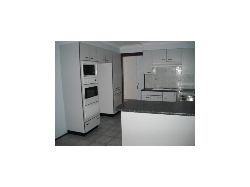 5 Parkwood Close, Tingira Heights NSW 2290