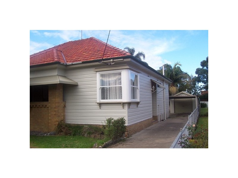 88 Speers Street, Speers Point NSW 2284