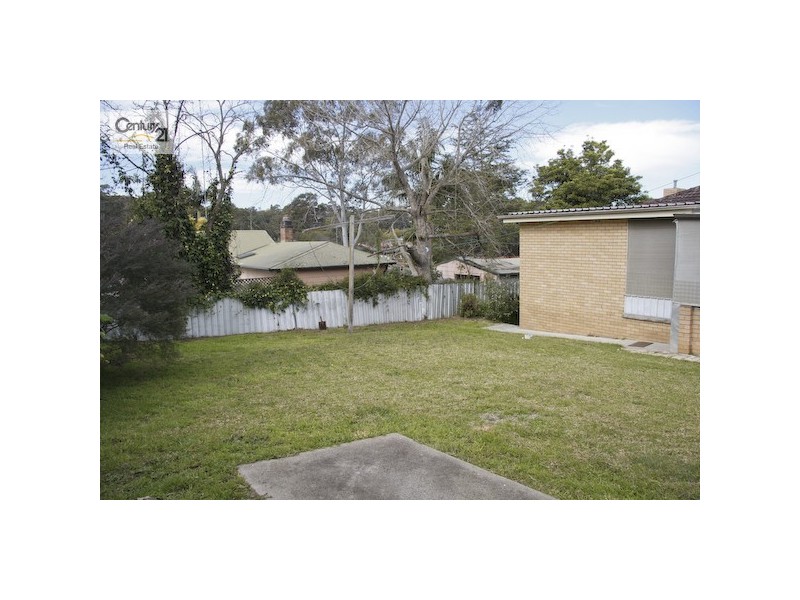 11 Fern Valley Road, Cardiff NSW 2285