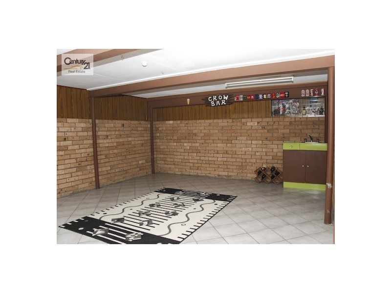 11 Fern Valley Road, Cardiff NSW 2285