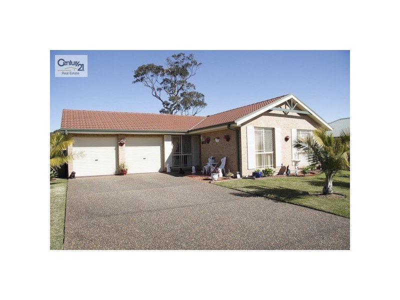 67 Gundaroo Circuit, Maryland NSW 2287