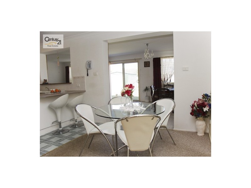 67 Gundaroo Circuit, Maryland NSW 2287