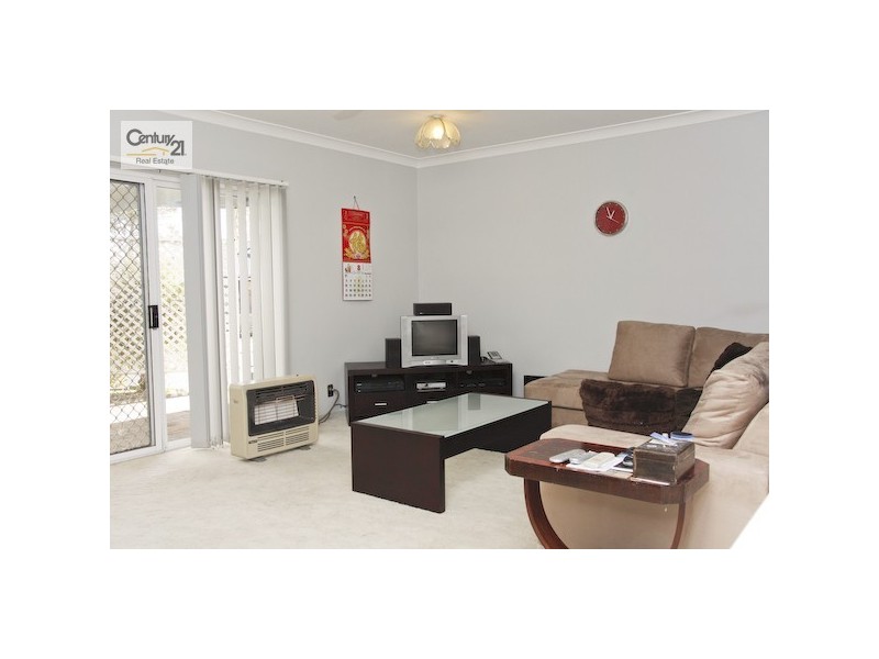 2 Agincourt Crescent, Valentine NSW 2280