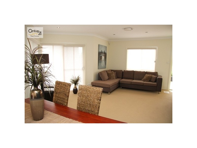 4 Siloam Drive, Belmont North NSW 2280