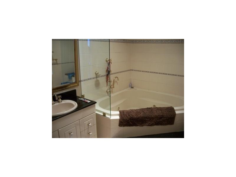 68 Christopher Avenue, Valentine NSW 2280