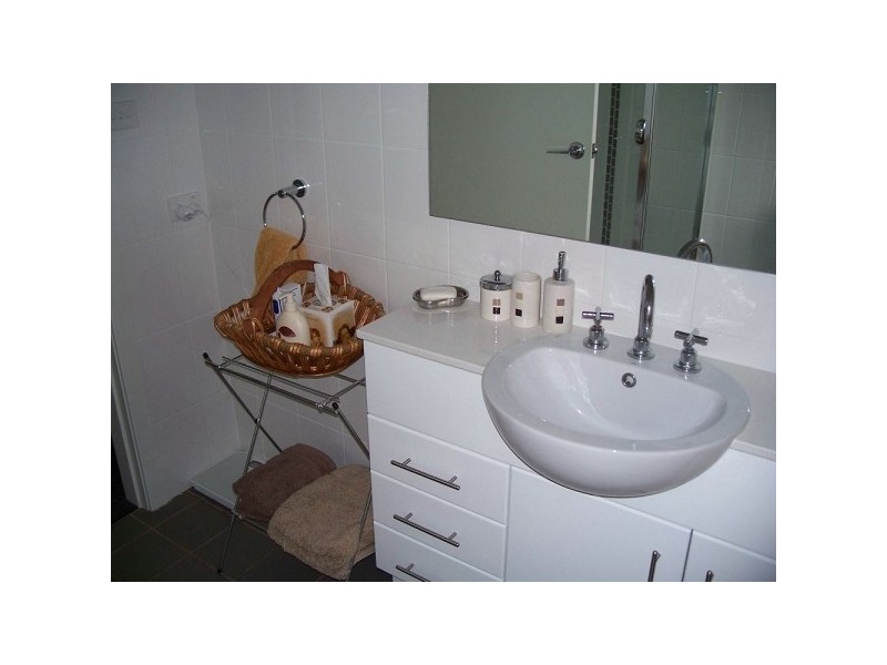 6/12 Berringar Road, Valentine NSW 2280