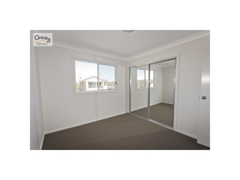 12 Siloam Drive, Belmont North NSW 2280