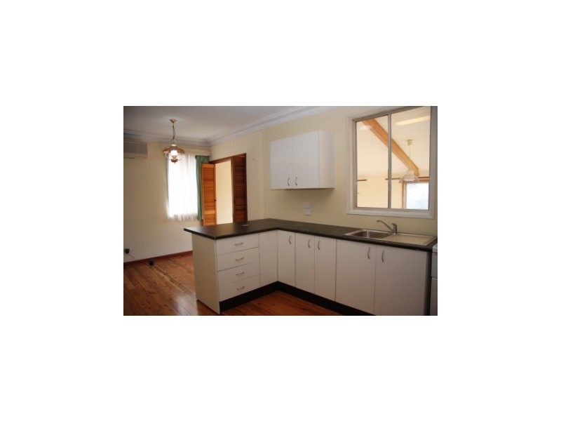 10 Minter Street, Valentine NSW 2280