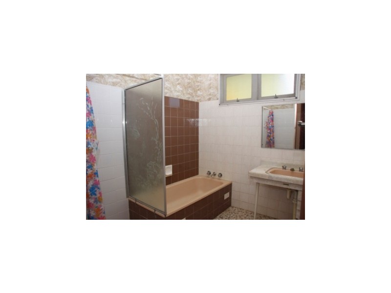 10 Minter Street, Valentine NSW 2280
