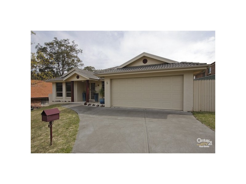 5 Dalkeith Street, Fletcher NSW 2287