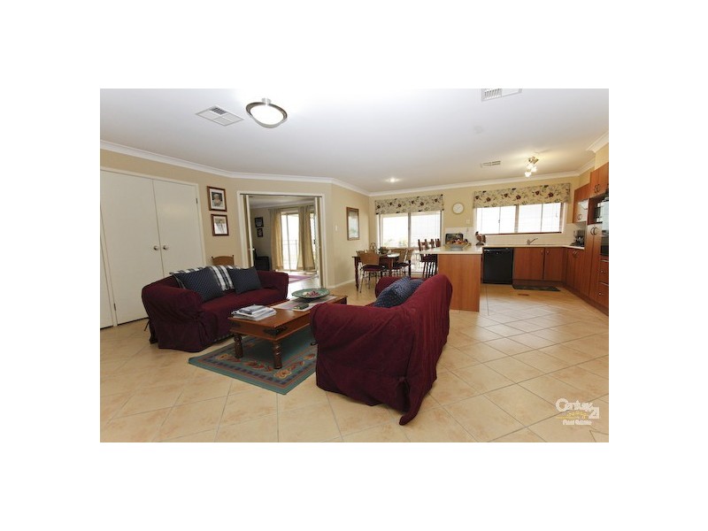5 Dalkeith Street, Fletcher NSW 2287