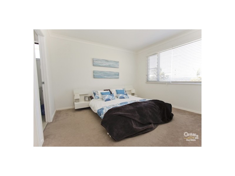 132 Andrew Road, Valentine NSW 2280