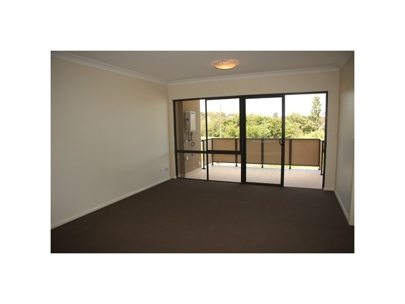 12/727 Main Road, Edgeworth NSW 2285