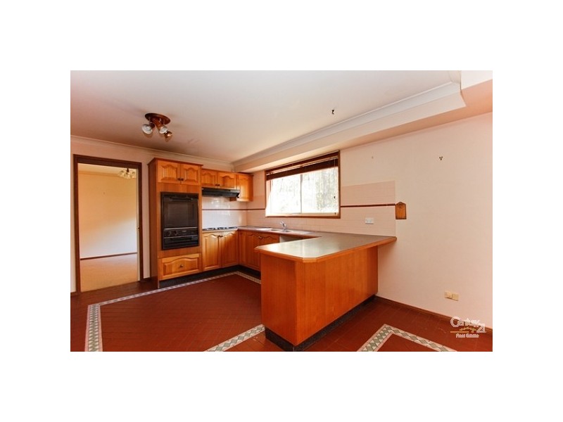 6 Grosvenor Place, Valentine NSW 2280