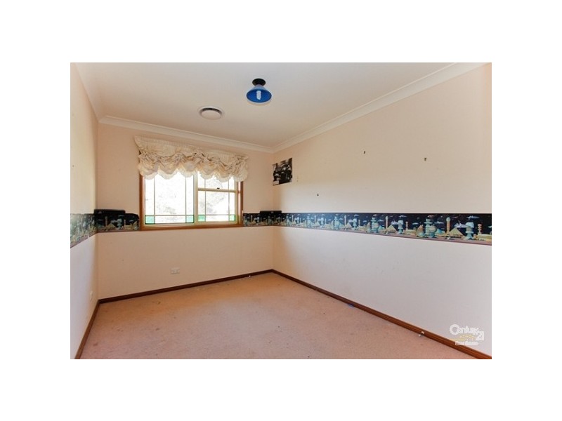6 Grosvenor Place, Valentine NSW 2280