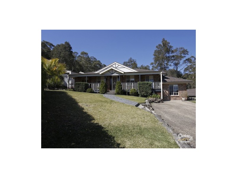 37 Woodoak Close, Tingira Heights NSW 2290