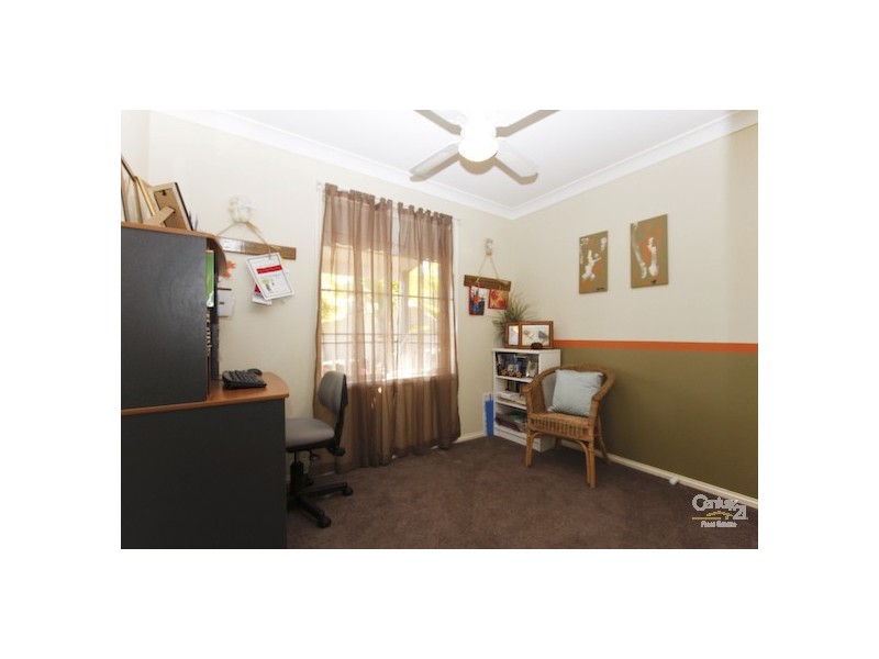 37 Woodoak Close, Tingira Heights NSW 2290
