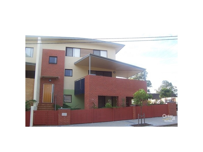4/9 Howard Street, Warners Bay NSW 2282