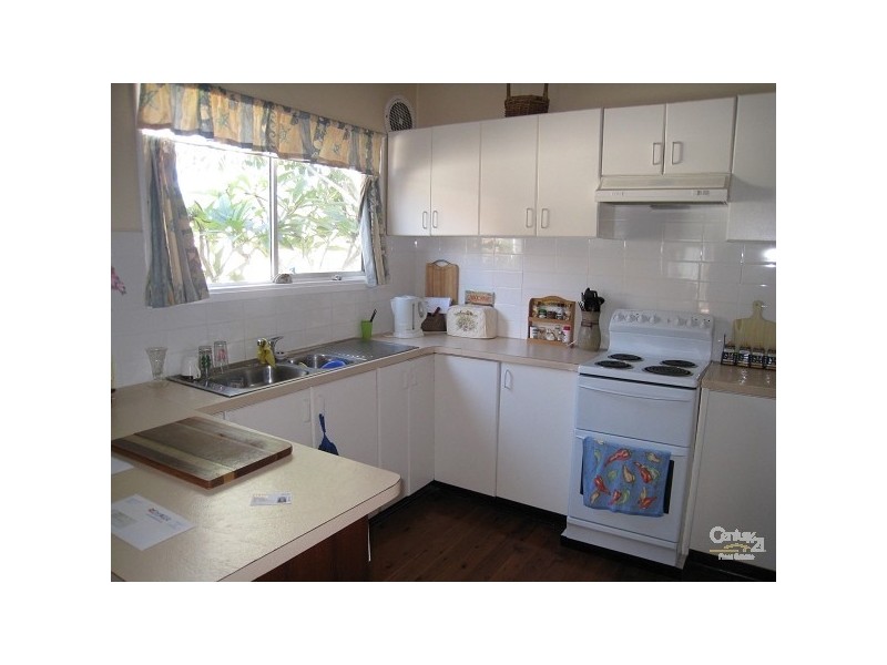 4 Tirriki Street, Blacksmiths NSW 2281