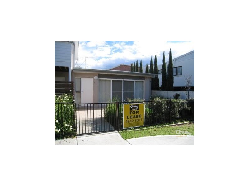 6/12 Berringar Road, Valentine NSW 2280