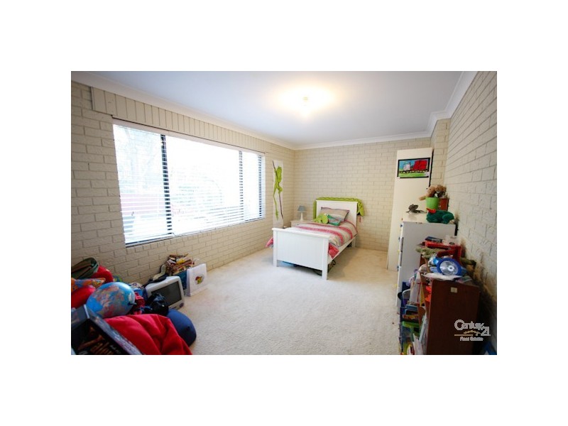 12 Edinburgh Close, Valentine NSW 2280