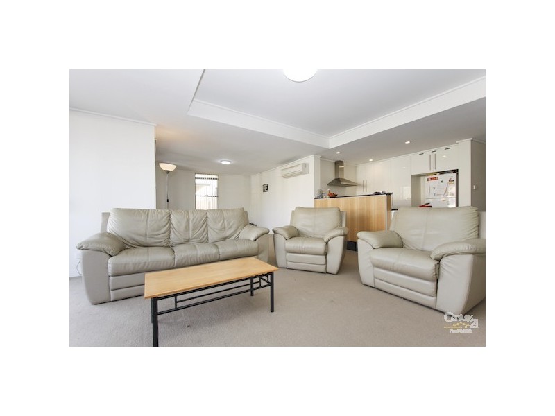 4/7 Howard Street, Warners Bay NSW 2282