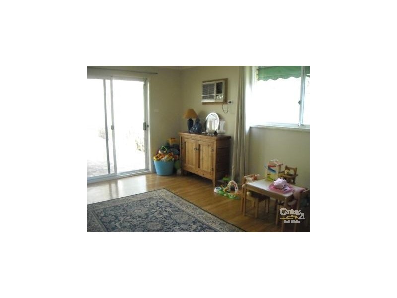 3 Bundarra Close, Eleebana NSW 2282