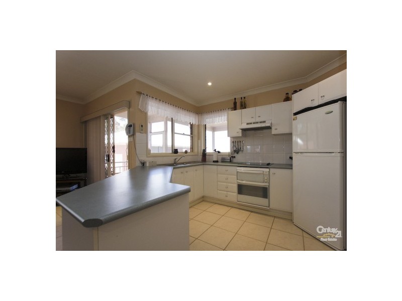 82B Violet Town Road, Floraville NSW 2280