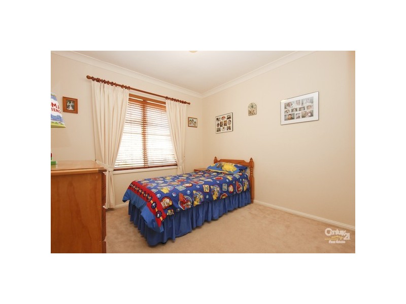82B Violet Town Road, Floraville NSW 2280