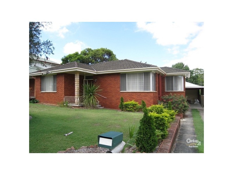 25 Glad Gunson Drive, Eleebana NSW 2282