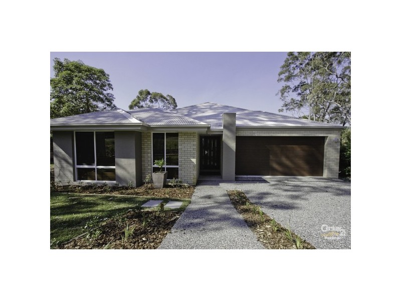 5 Lurnea Crescent, Valentine NSW 2280